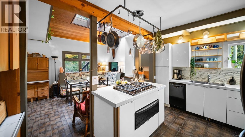 1168 Burnside Road W, Saanich