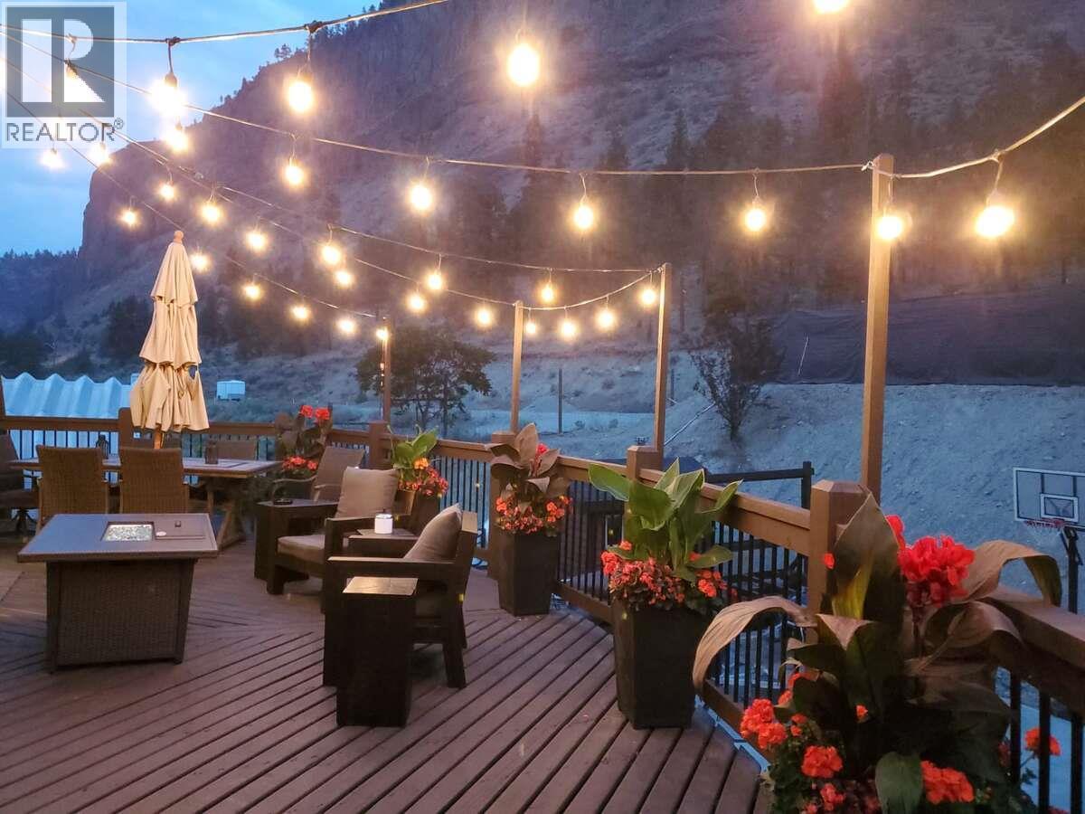 9200 Shale Avenue. Summerland, British Columbia