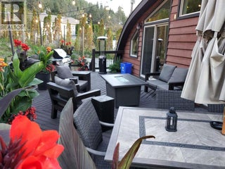 9200 Shale Avenue. Summerland, British Columbia