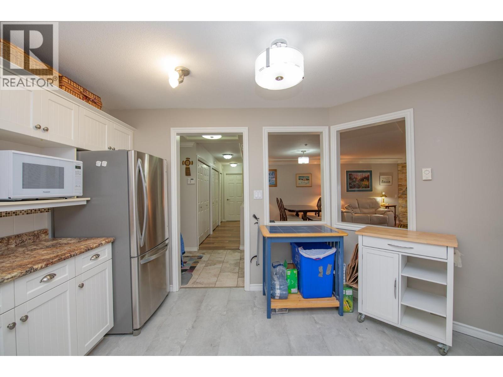 3300 Centennial Drive Unit# 102. Vernon, British Columbia