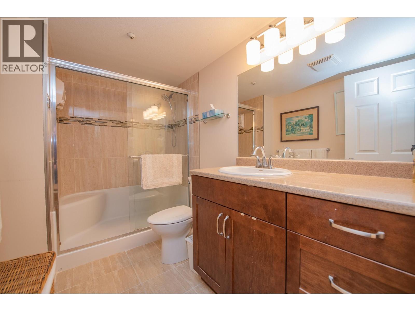 3300 Centennial Drive Unit# 102. Vernon, British Columbia