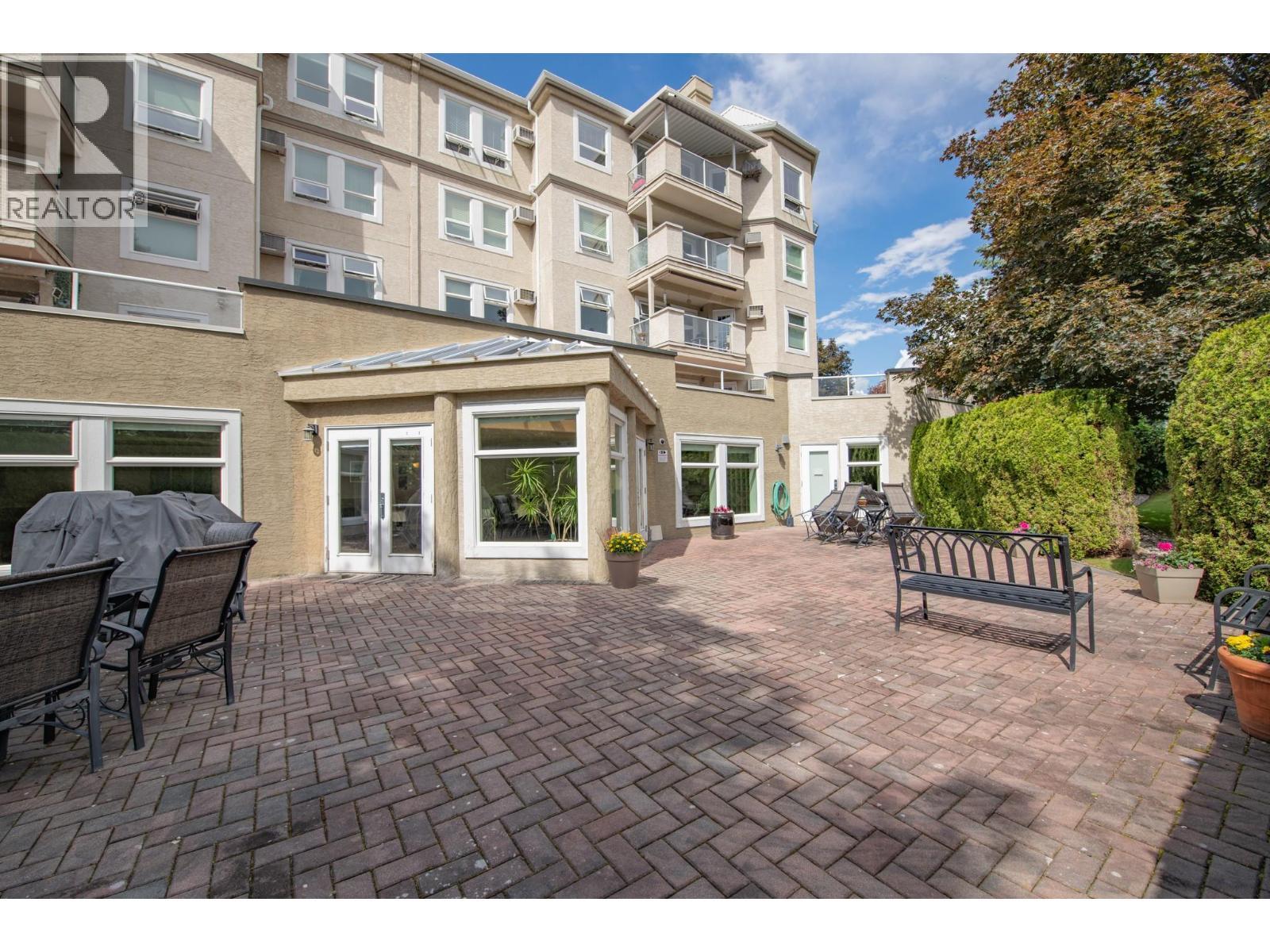 3300 Centennial Drive Unit# 102. Vernon, British Columbia