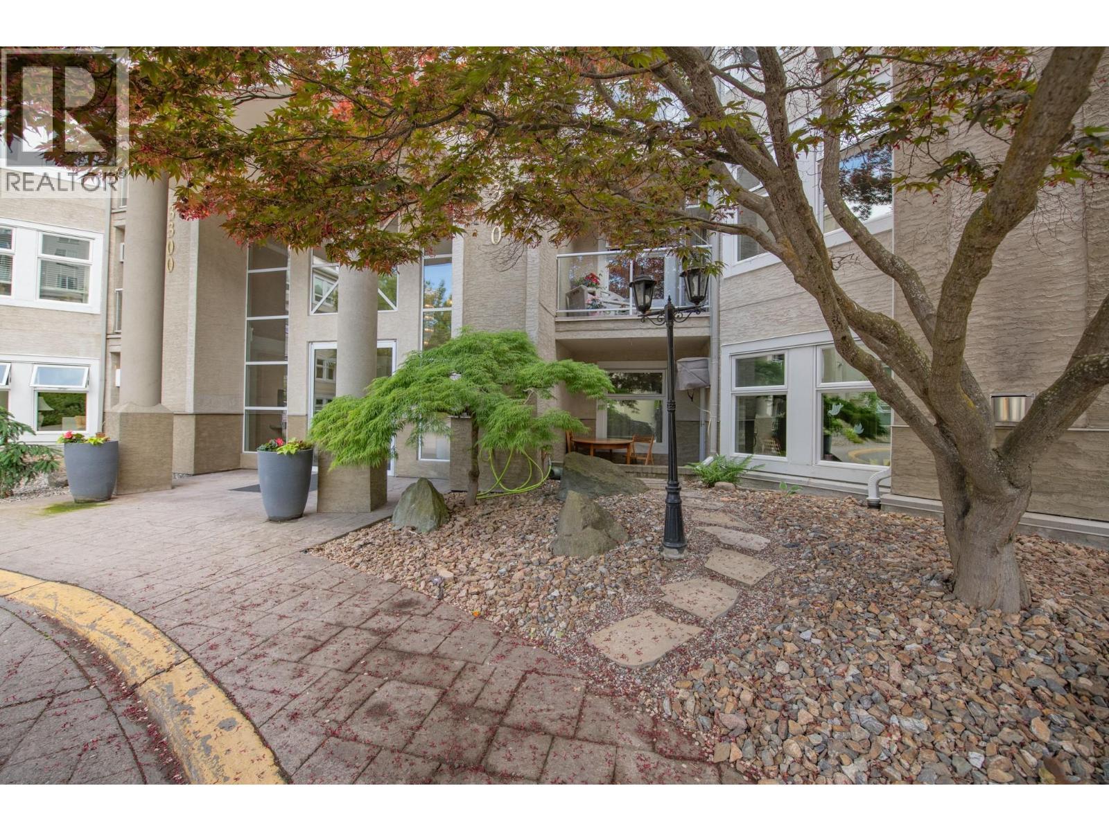 3300 Centennial Drive Unit# 102. Vernon, British Columbia