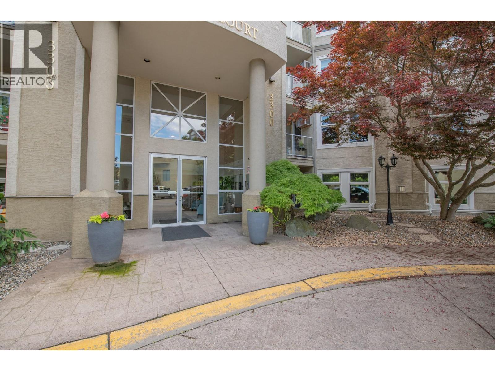 3300 Centennial Drive Unit# 102. Vernon, British Columbia