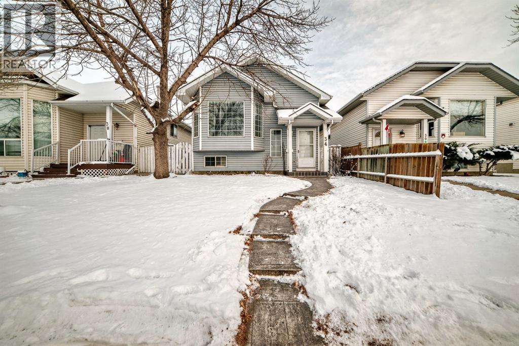 34 Erin Meadow Close Se, Calgary