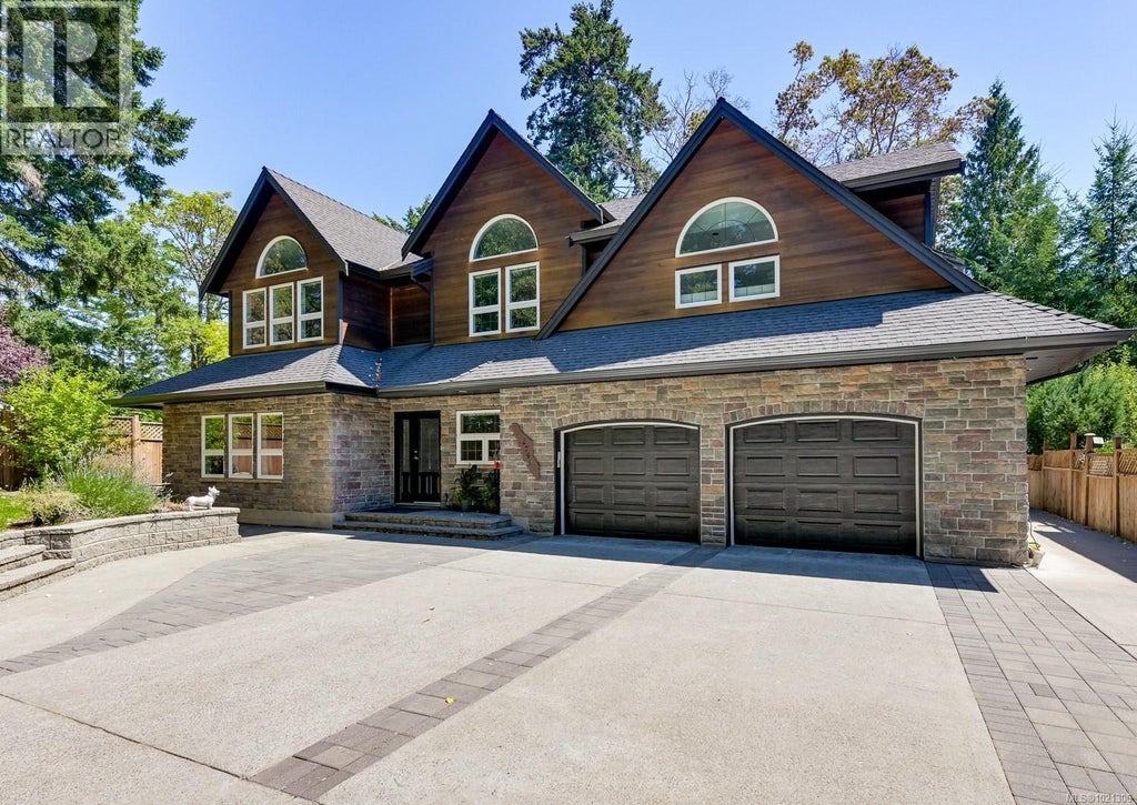 6799 Jedora Drive, Central Saanich