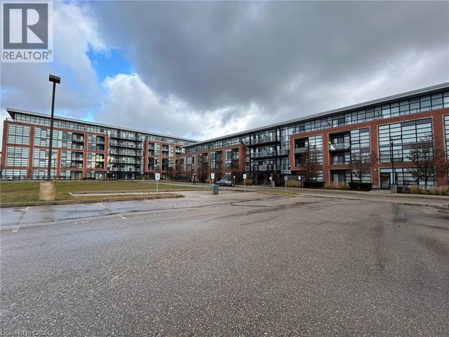 15 Prince Albert Boulevard Unit# 614, Kitchener