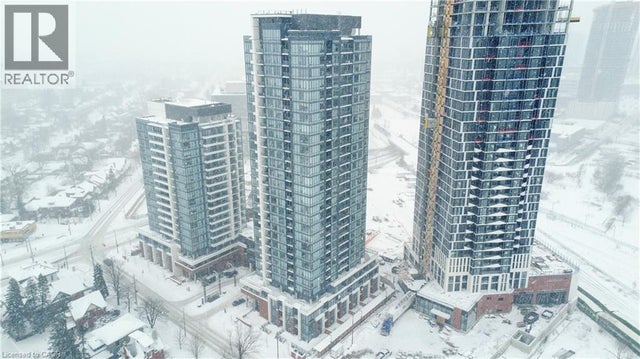 15 Wellington Street Nw Unit# 2705, Kitchener