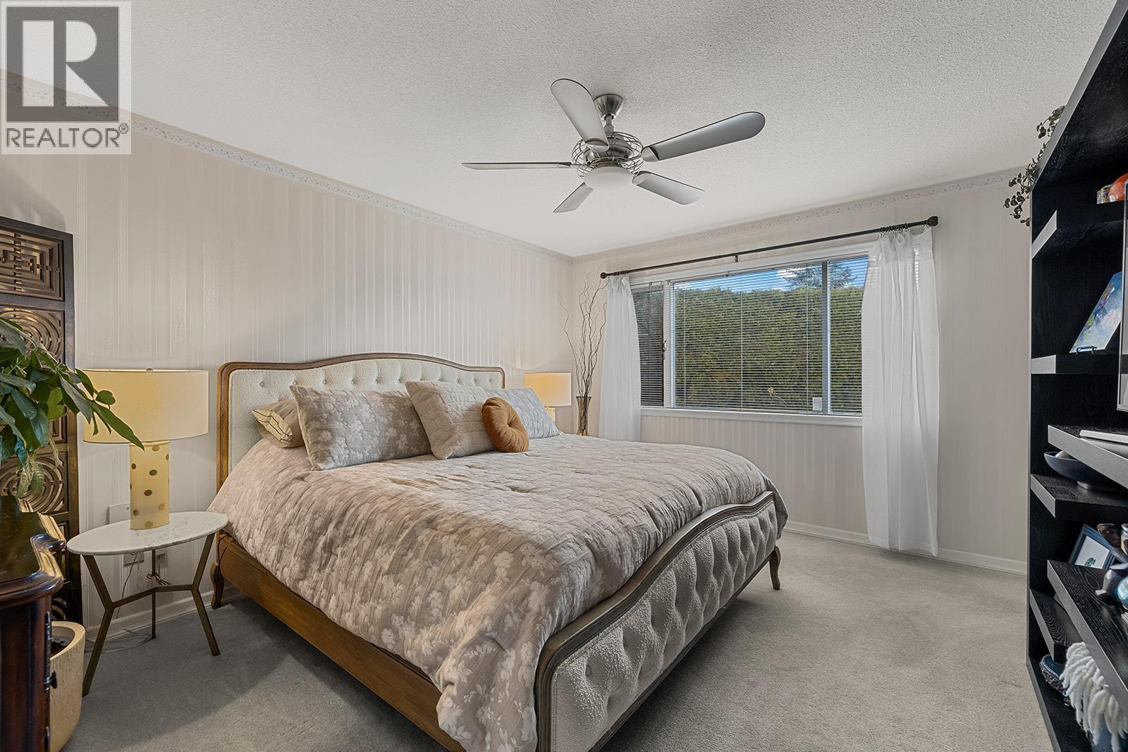 1255 Raymer Avenue Unit# 166. Kelowna, British Columbia