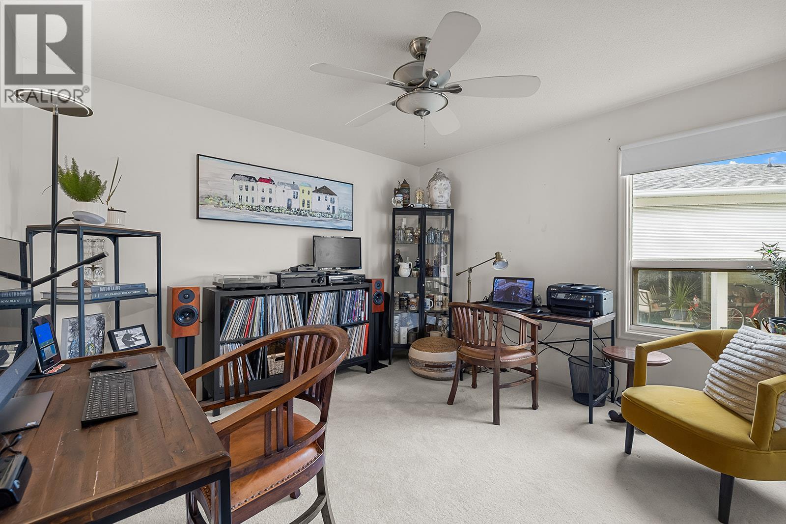 1255 Raymer Avenue Unit# 166. Kelowna, British Columbia