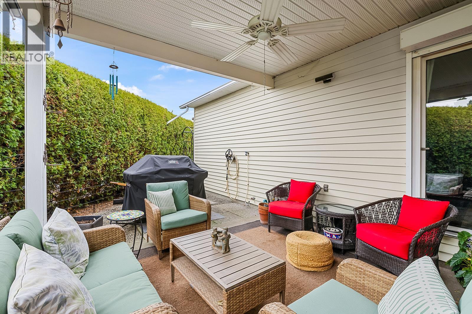 1255 Raymer Avenue Unit# 166. Kelowna, British Columbia