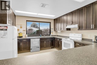 1255 Raymer Avenue Unit# 166. Kelowna, British Columbia