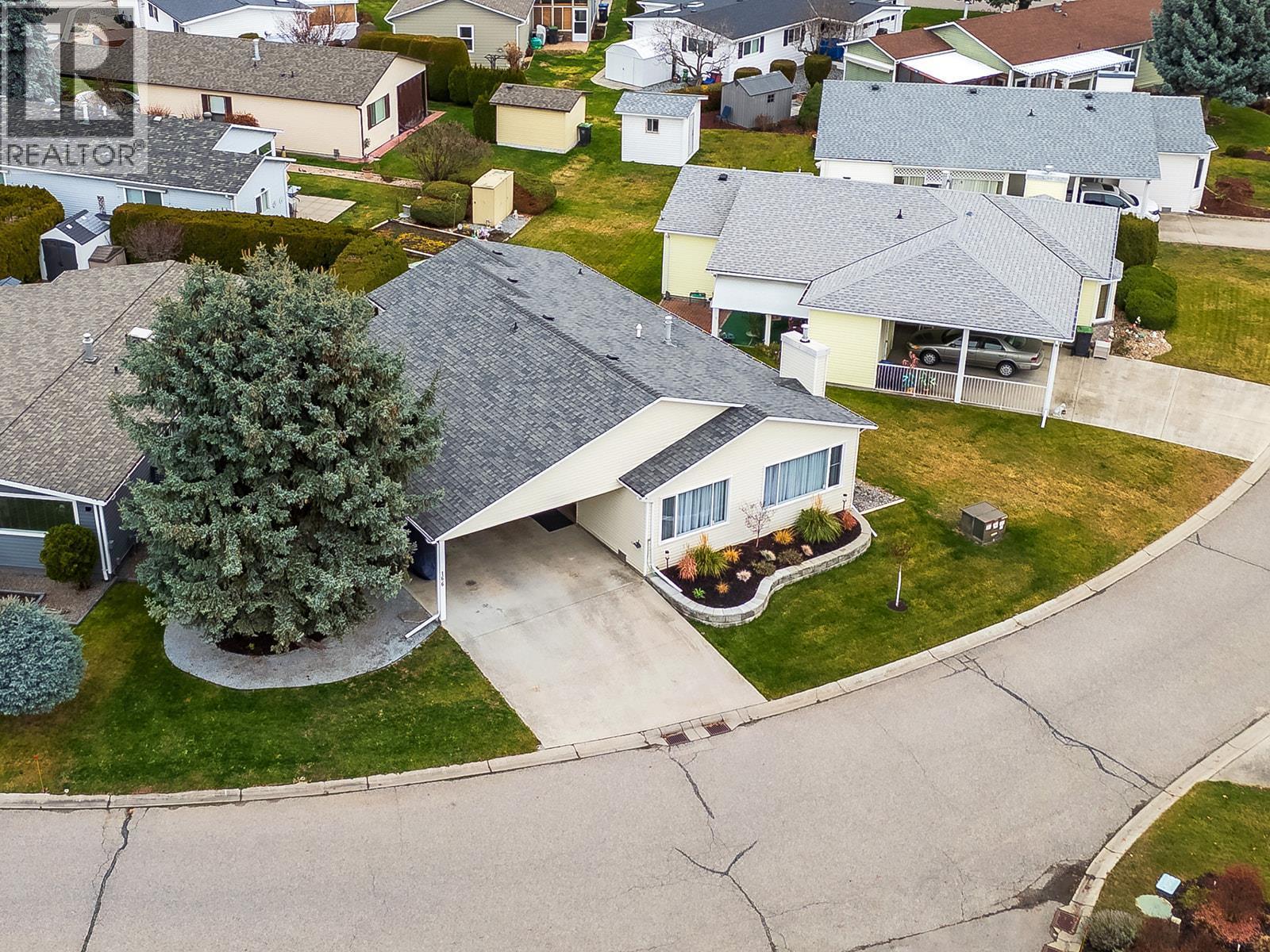 1255 Raymer Avenue Unit# 166. Kelowna, British Columbia