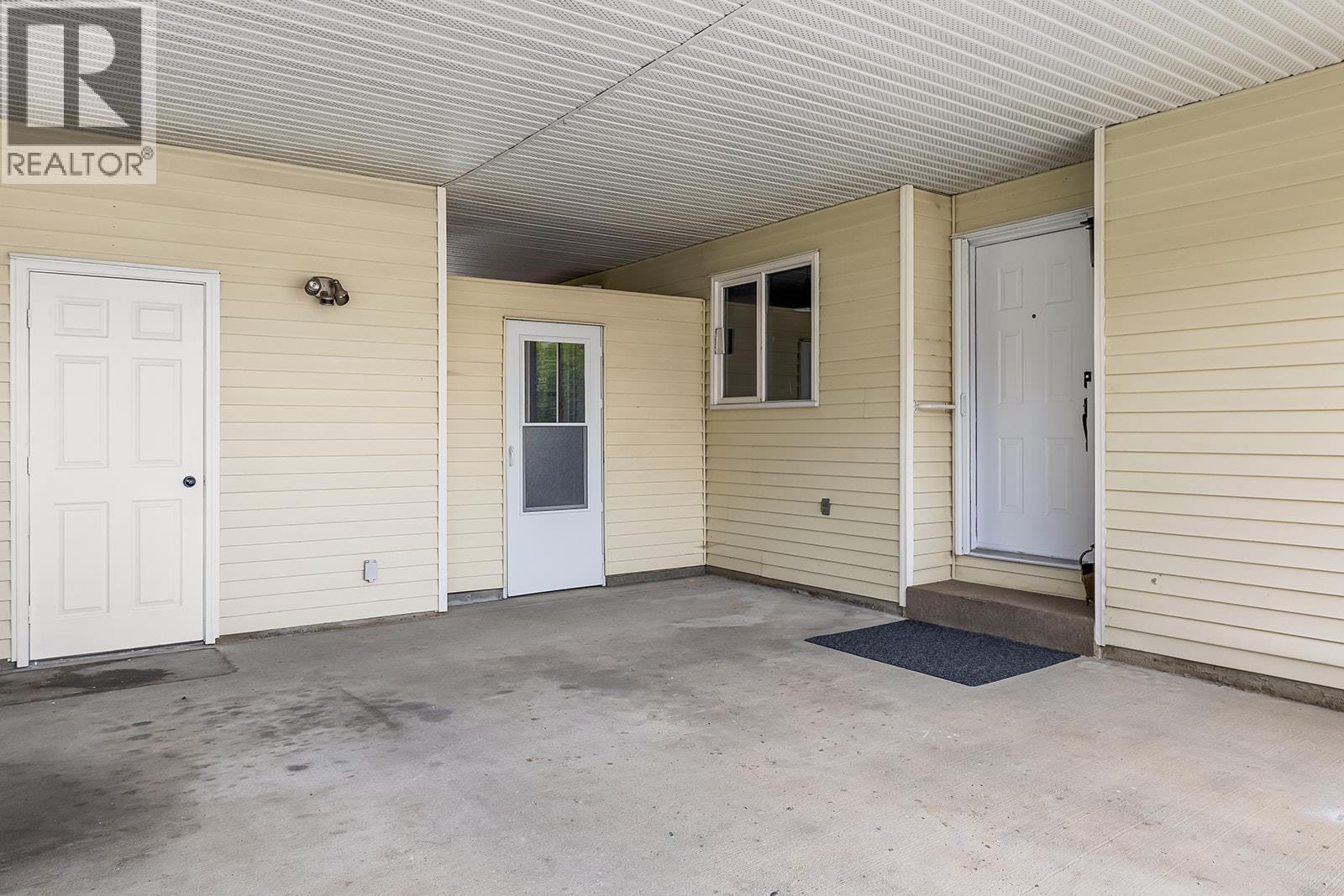 1255 Raymer Avenue Unit# 166. Kelowna, British Columbia