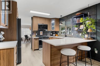 1255 Raymer Avenue Unit# 166. Kelowna, British Columbia