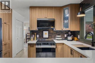 1255 Raymer Avenue Unit# 166. Kelowna, British Columbia