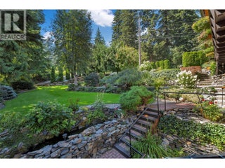 2726 Tranquil Place. Blind Bay, British Columbia