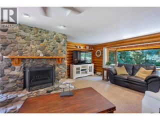 2726 Tranquil Place. Blind Bay, British Columbia