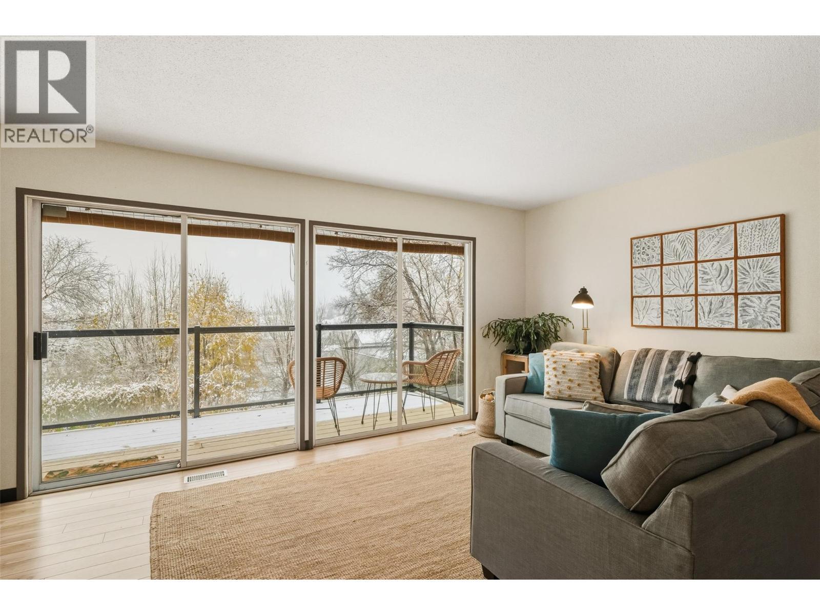 13031 Steven Avenue. Summerland, British Columbia