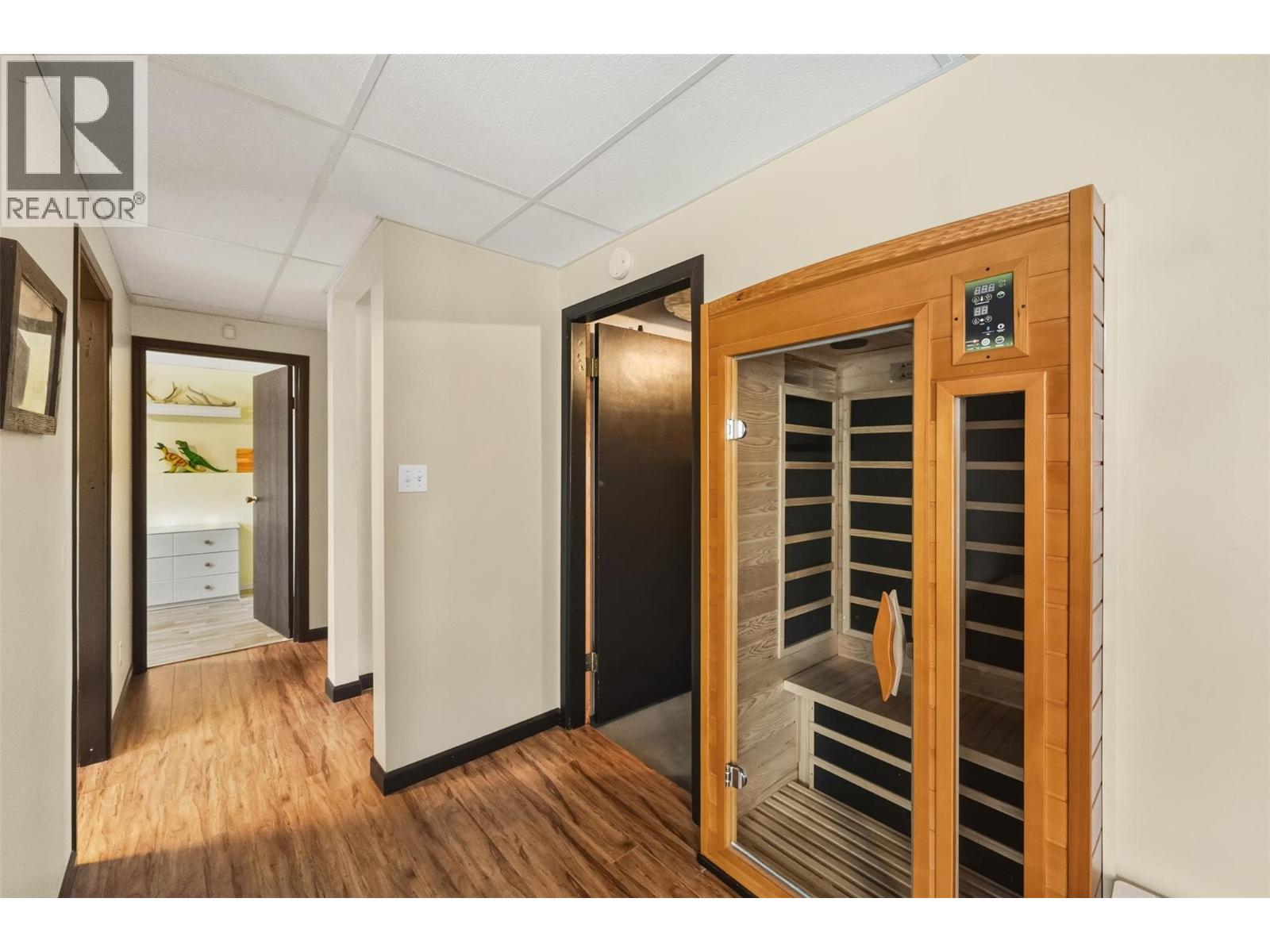 13031 Steven Avenue. Summerland, British Columbia