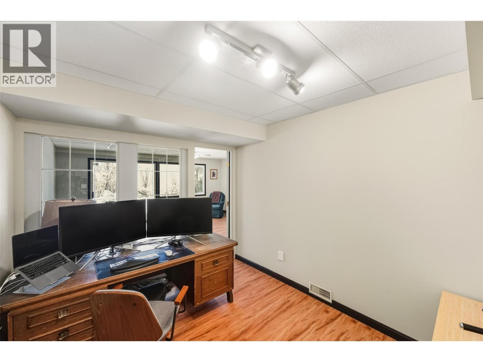 13031 Steven Avenue. Summerland, British Columbia