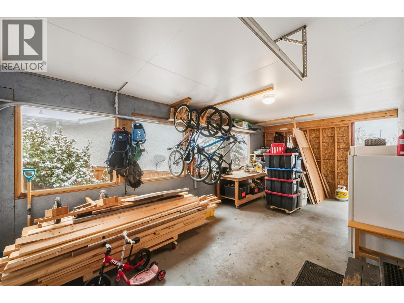 13031 Steven Avenue. Summerland, British Columbia