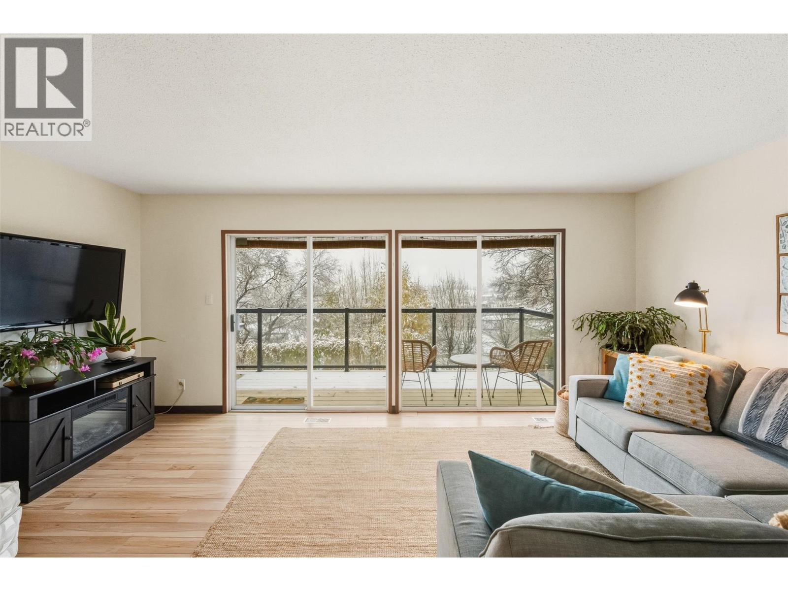 13031 Steven Avenue. Summerland, British Columbia