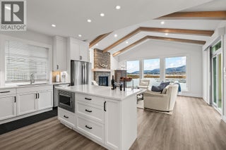 2450 Radio Tower Road Unit# 165. Osoyoos, British Columbia