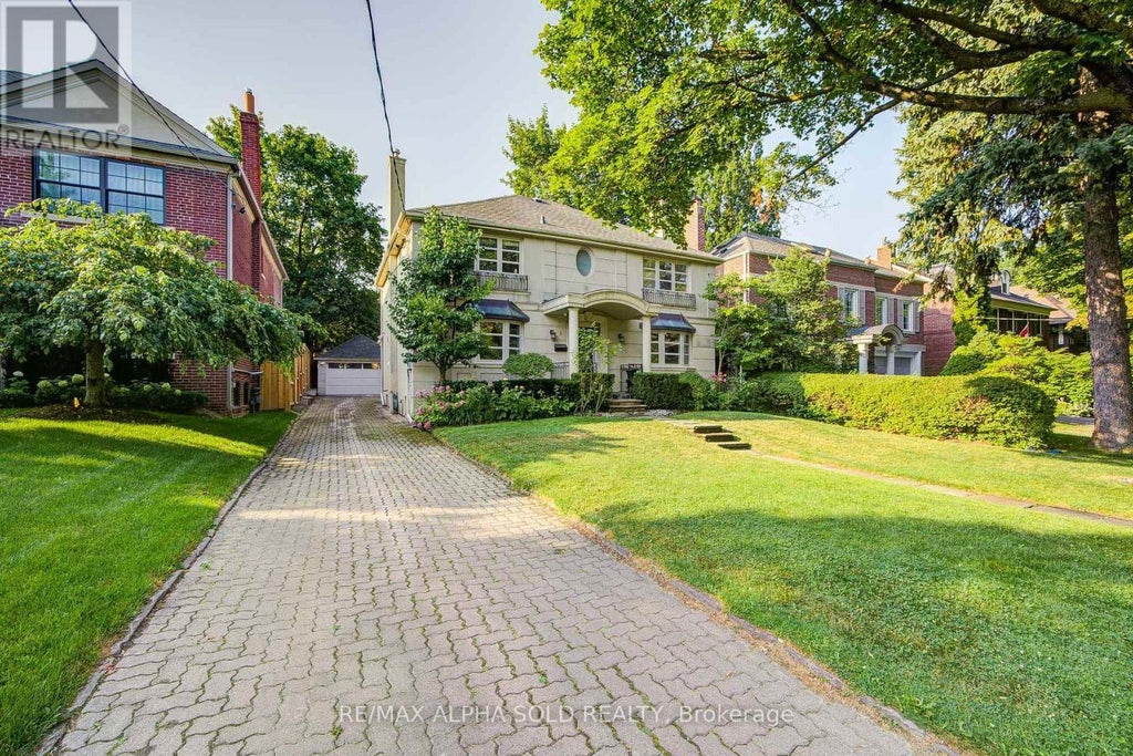 3 Silverwood Avenue, Toronto (forest Hill South)