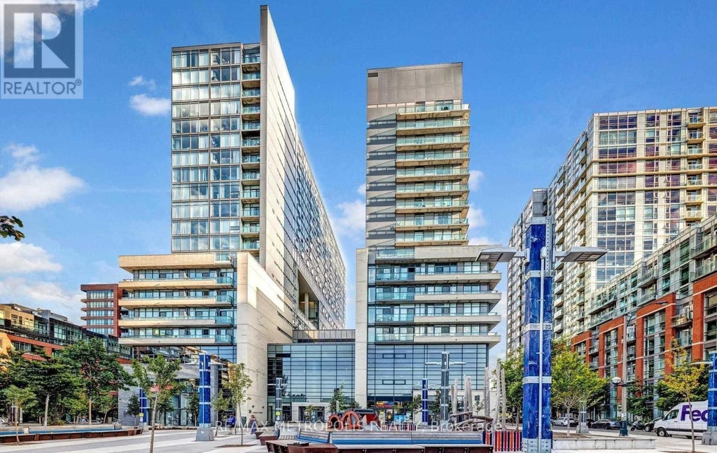 712e - 36 Lisgar Street, Toronto (little Portugal)