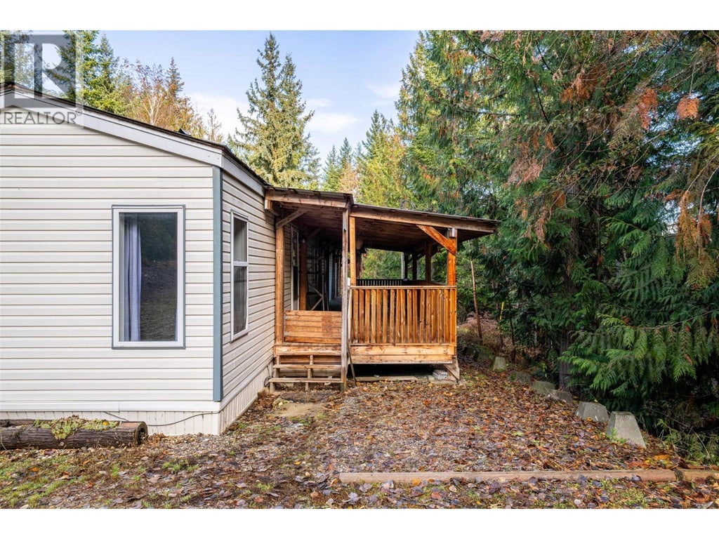 660 Capri Road, Enderby