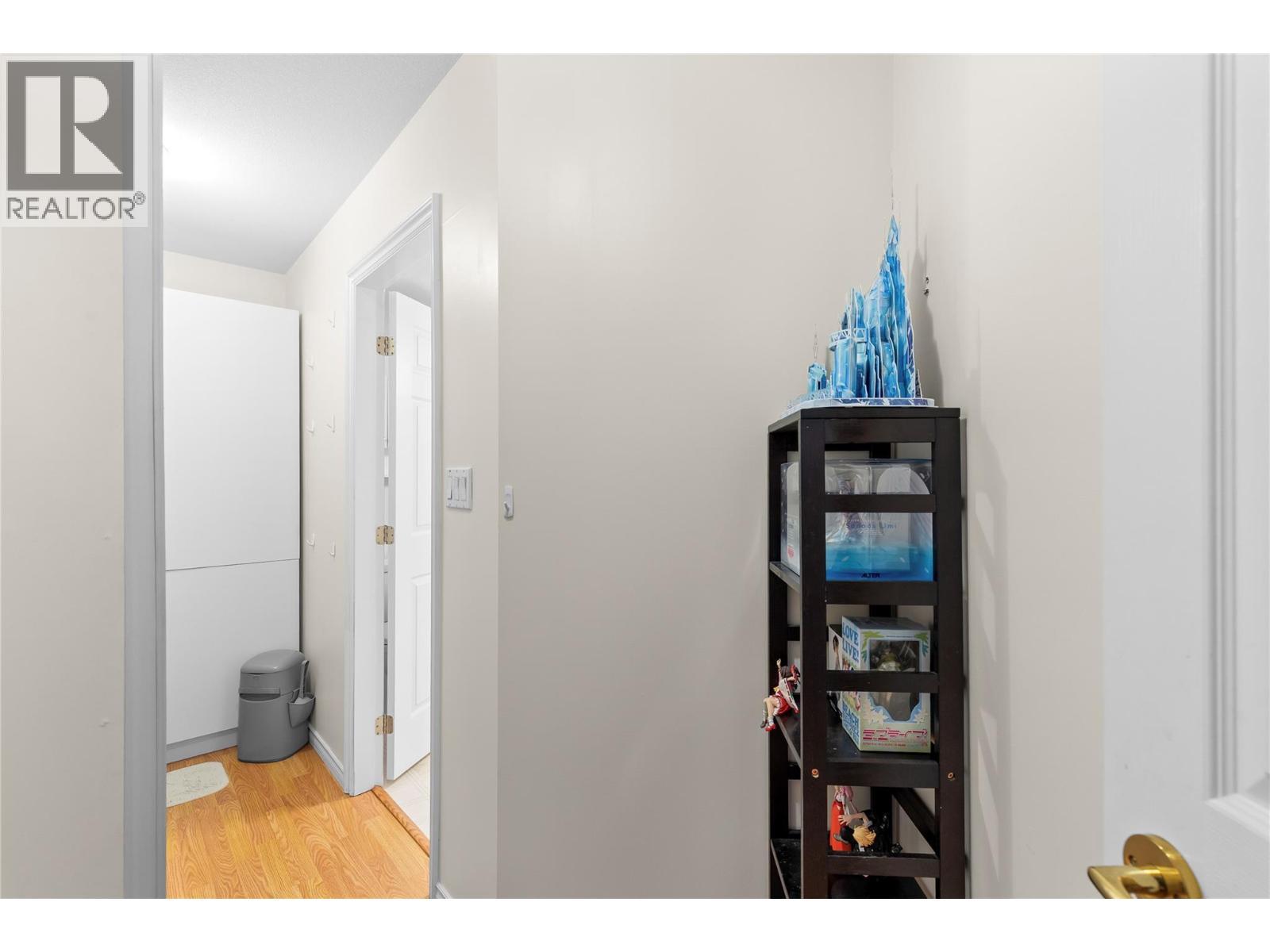 3300 Centennial Drive Unit# 204. Vernon, British Columbia