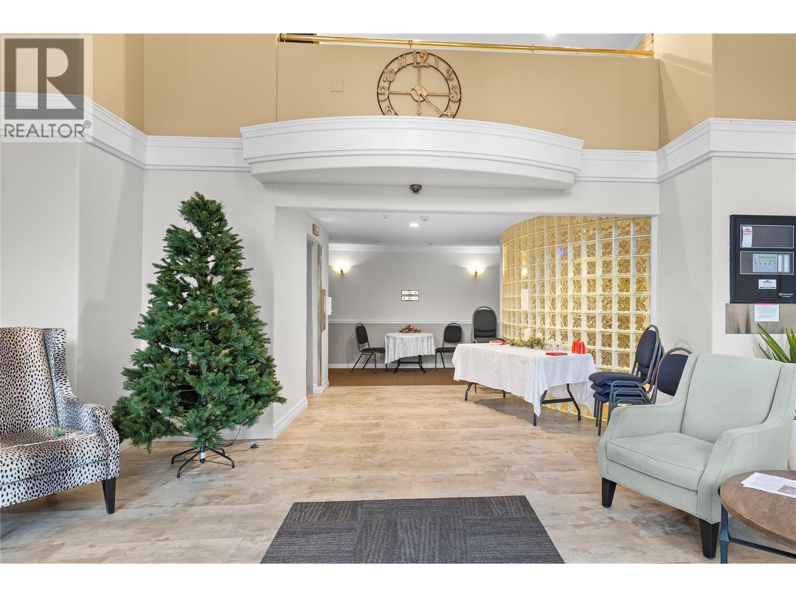 3300 Centennial Drive Unit# 204. Vernon, British Columbia