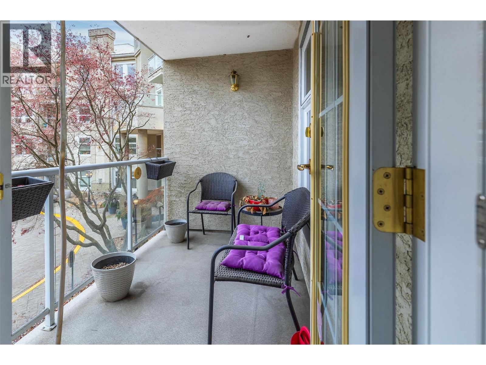 3300 Centennial Drive Unit# 204. Vernon, British Columbia