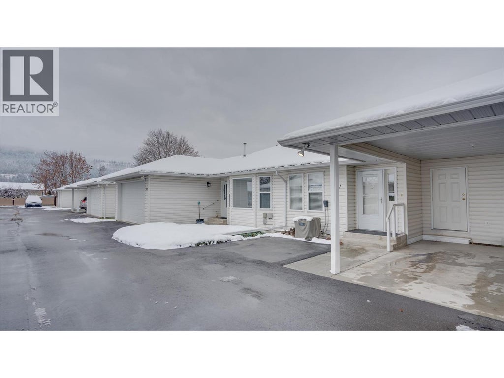 501 Kildonan Avenue Unit# 11, Enderby