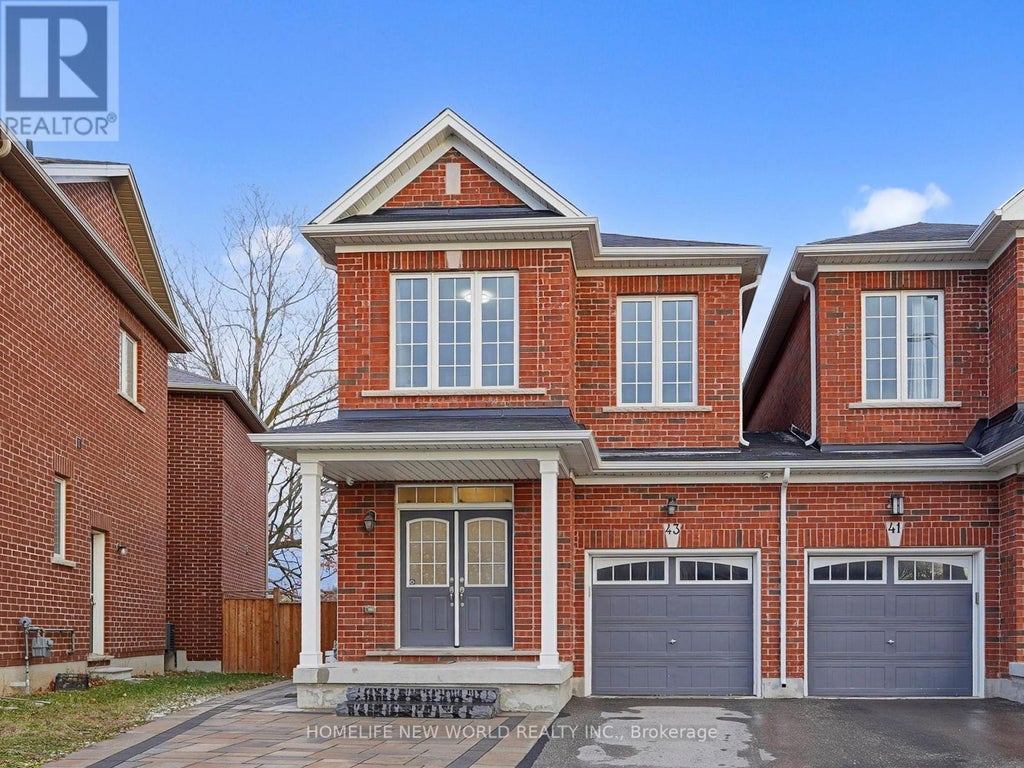 43 Titan Trail, Markham (cedarwood)