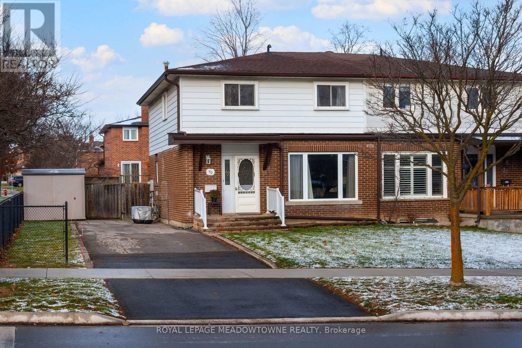 40 Joycelyn Drive, Mississauga (streetsville)