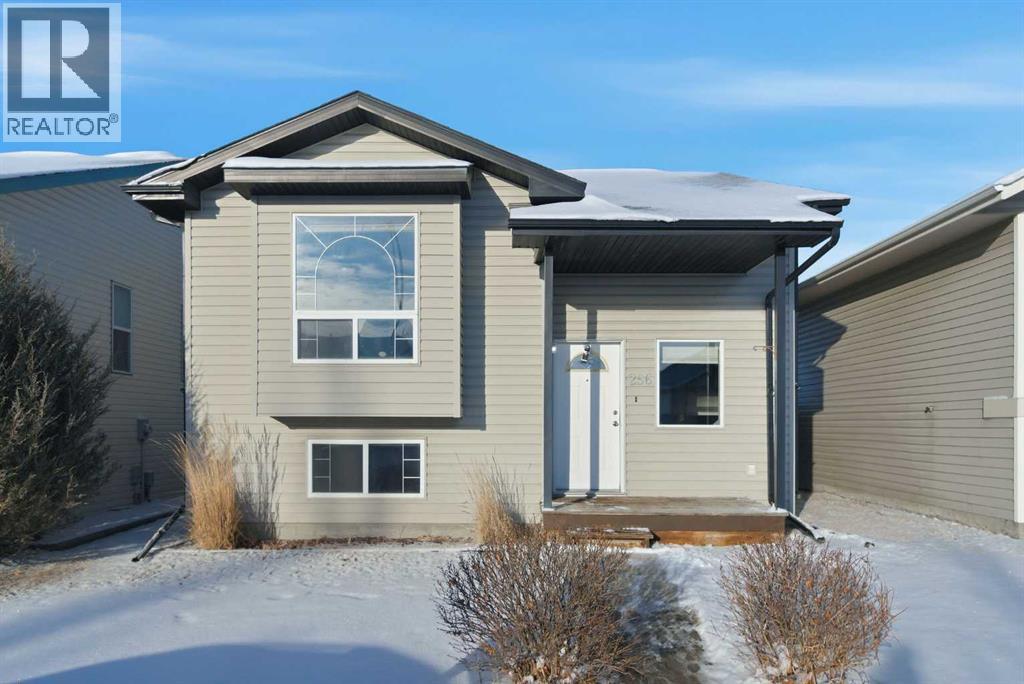 256 Deschner Close, Red Deer
