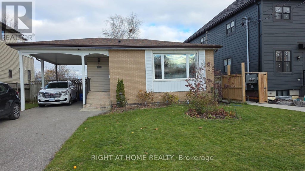 783 Oliva Street, Pickering (west Shore)