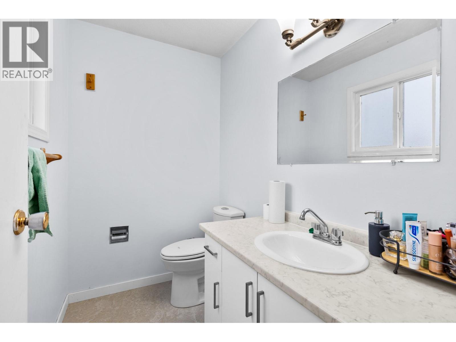 545 Primrose Road. Kelowna, British Columbia