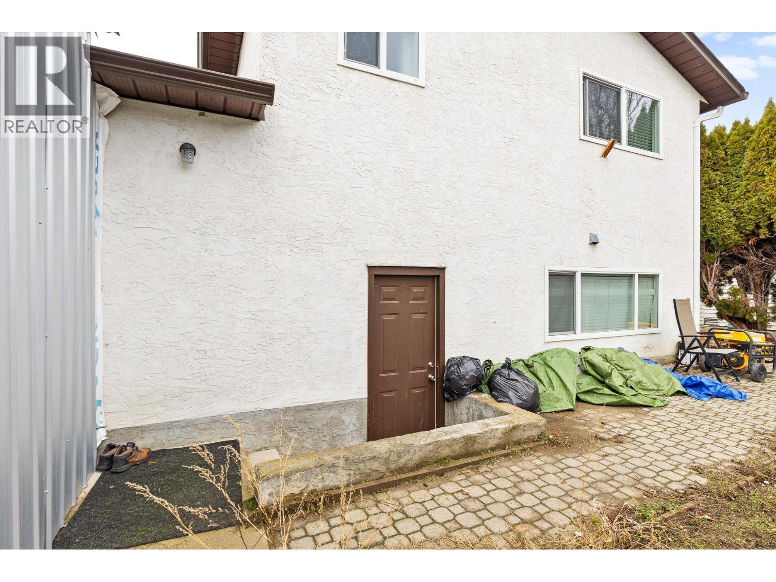 545 Primrose Road. Kelowna, British Columbia