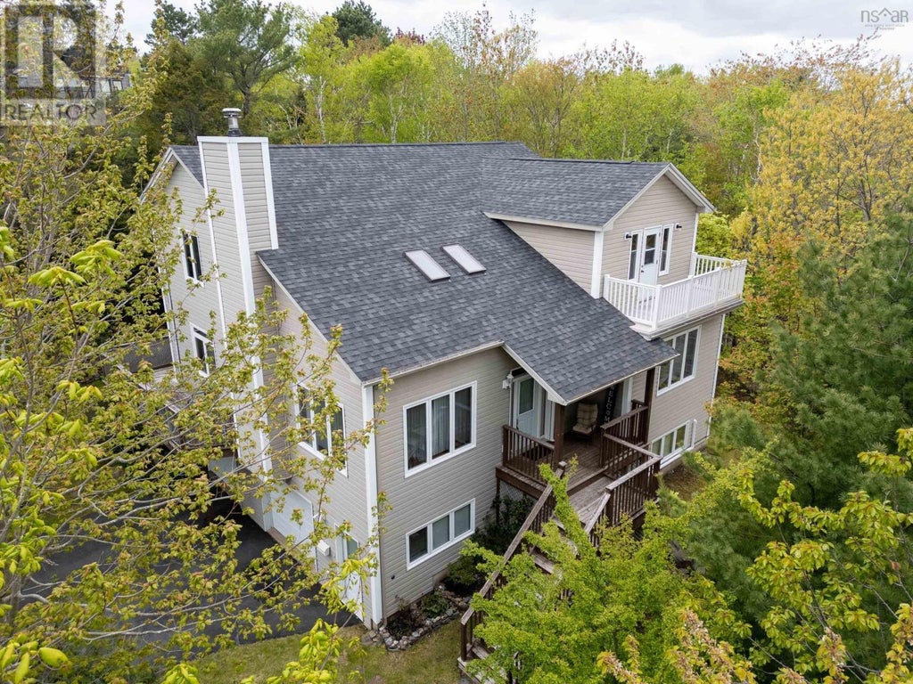 11 Millview Avenue, Bedford