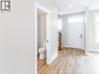 2110 11 Avenue Ne Unit# B204. Salmon Arm, British Columbia