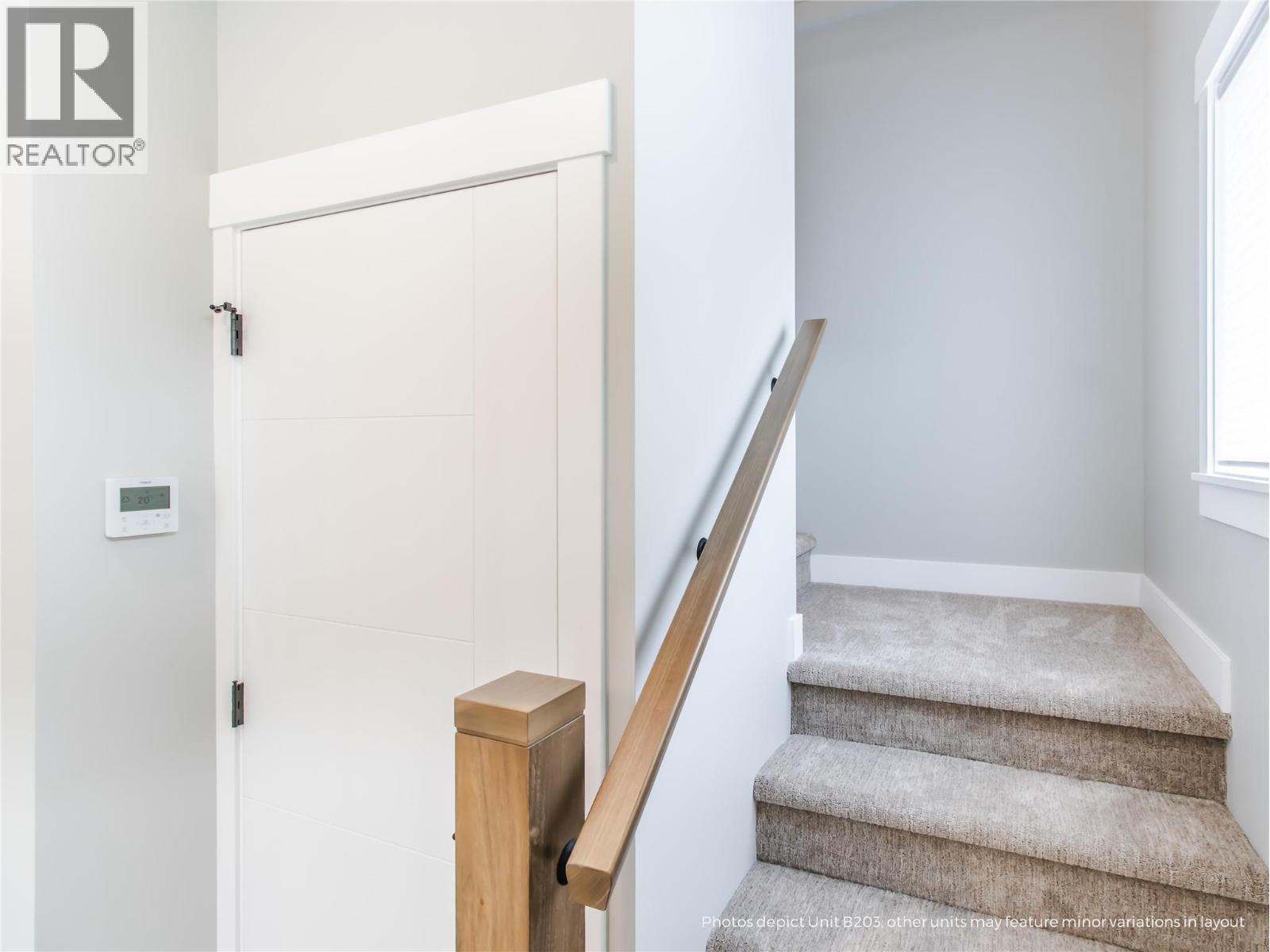 2110 11 Avenue Ne Unit# B204. Salmon Arm, British Columbia