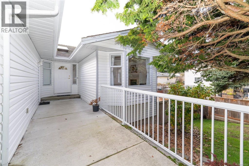 2236 Tara Place, Sooke