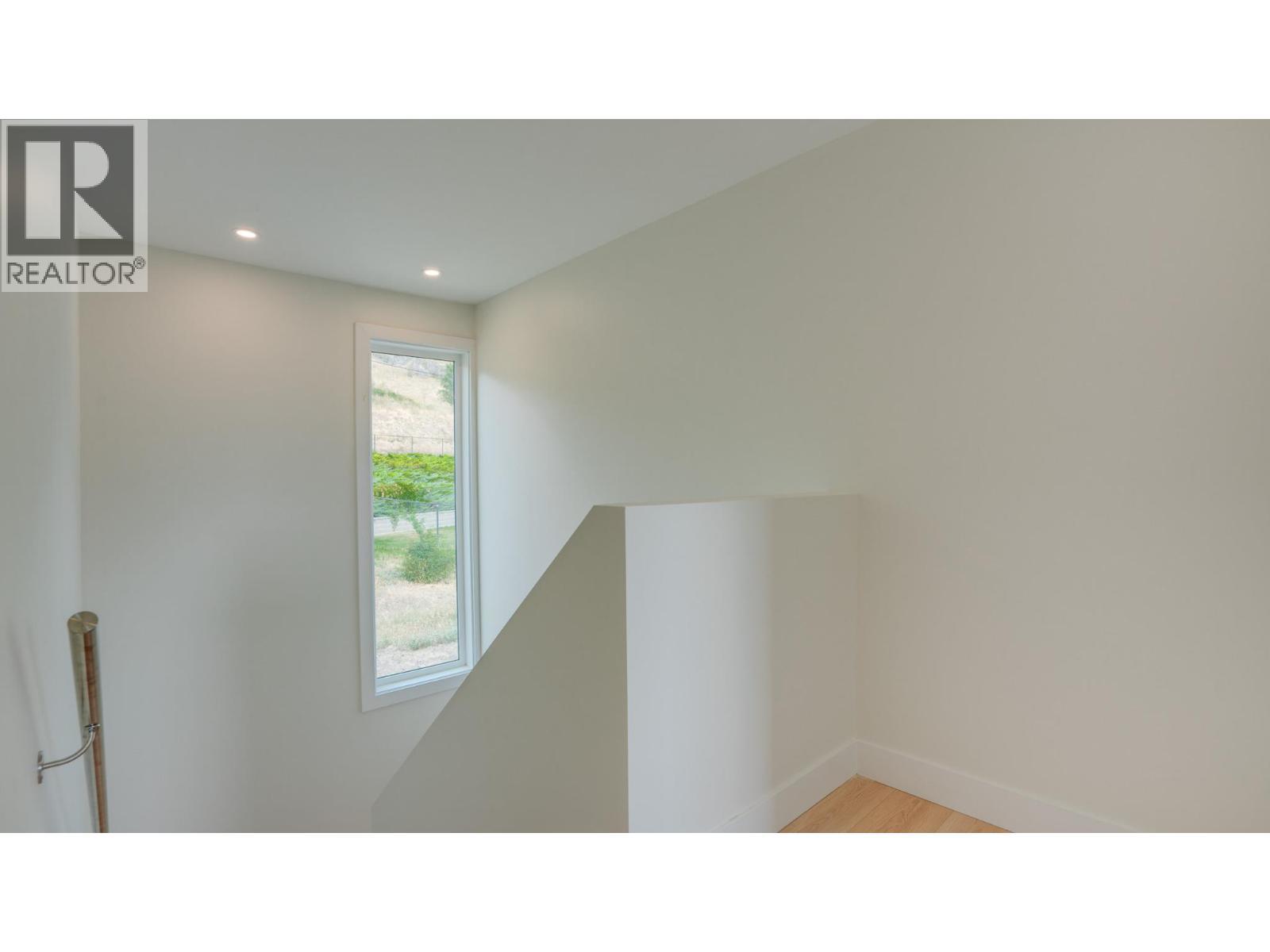 5705 Heritage Drive Unit# 16. Vernon, British Columbia