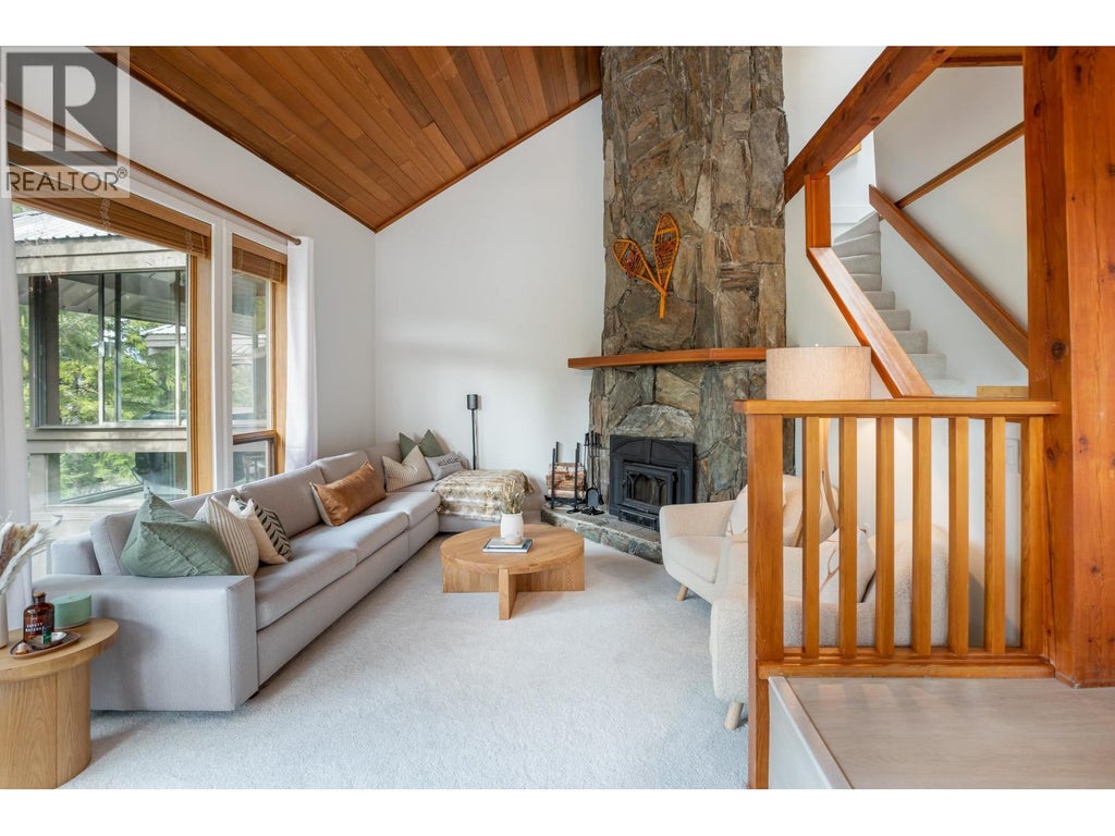 206 6117 Eagle Drive, Whistler