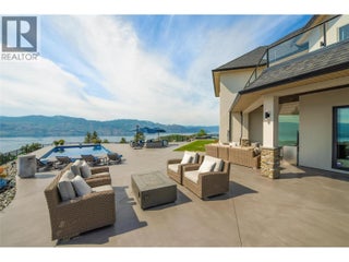 1520 Vineyard Drive. West Kelowna, British Columbia
