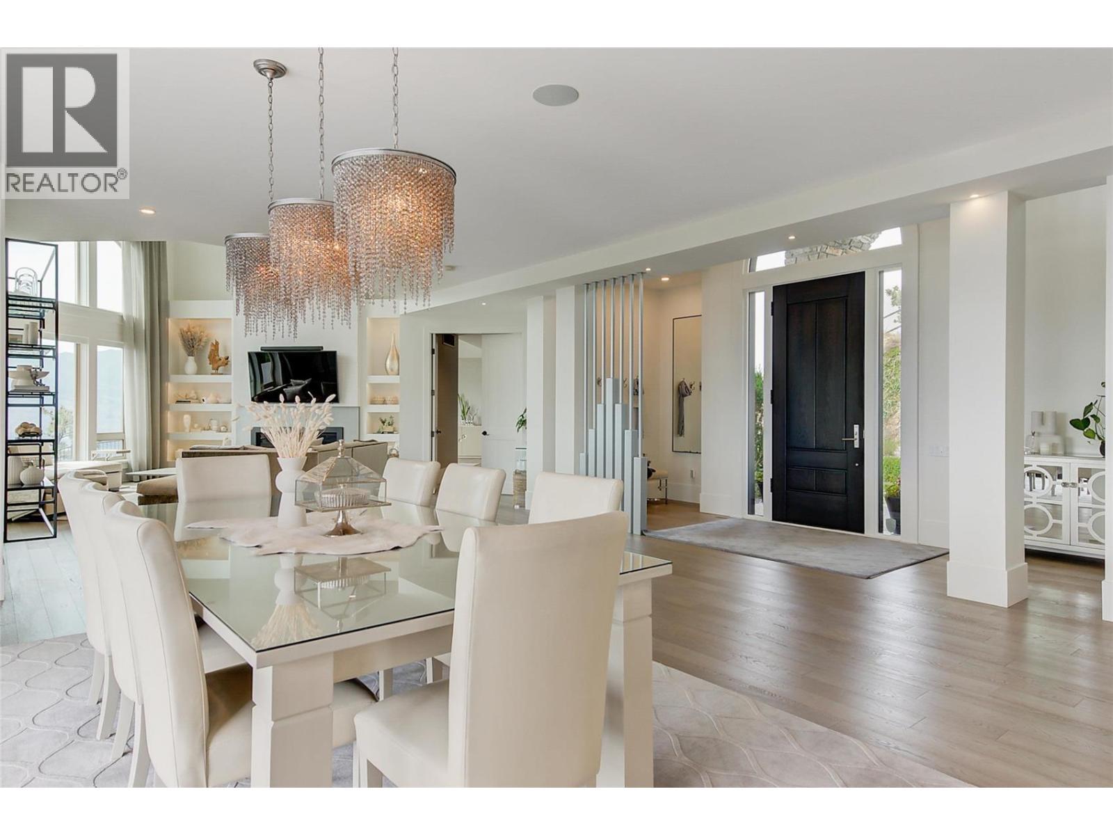 1520 Vineyard Drive. West Kelowna, British Columbia