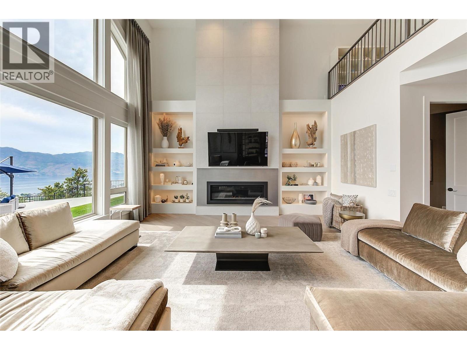 1520 Vineyard Drive. West Kelowna, British Columbia